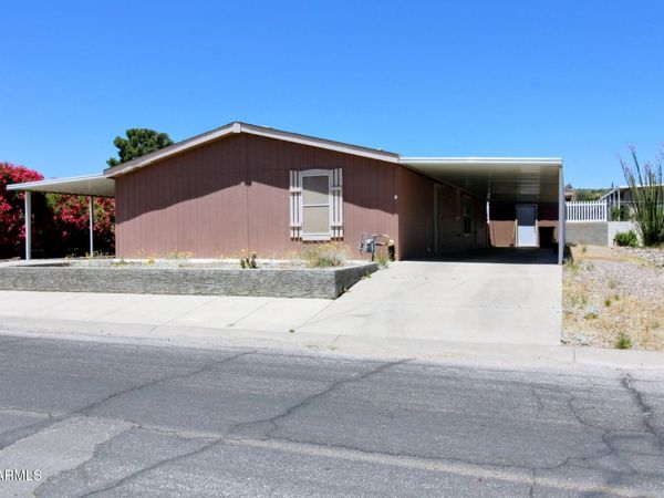 615 W 1ST Avenue, Miami, AZ 85539