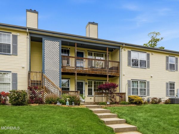 91 Puffin Glade, Bayville, NJ 08721
