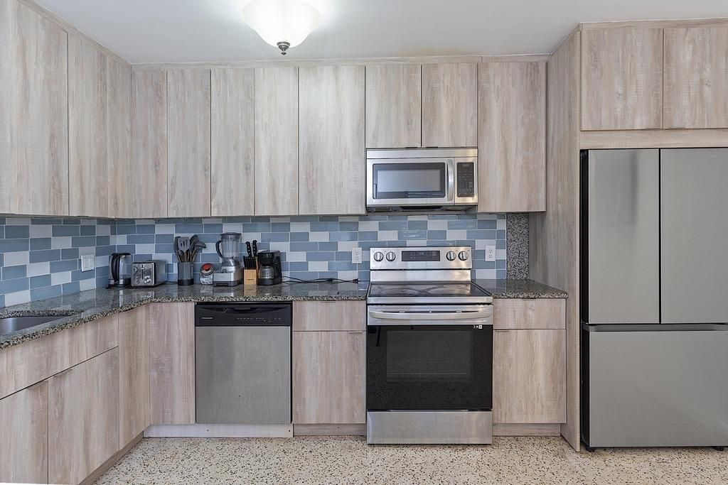 802 N J Street, Lake Worth Beach, FL 33460 Photo