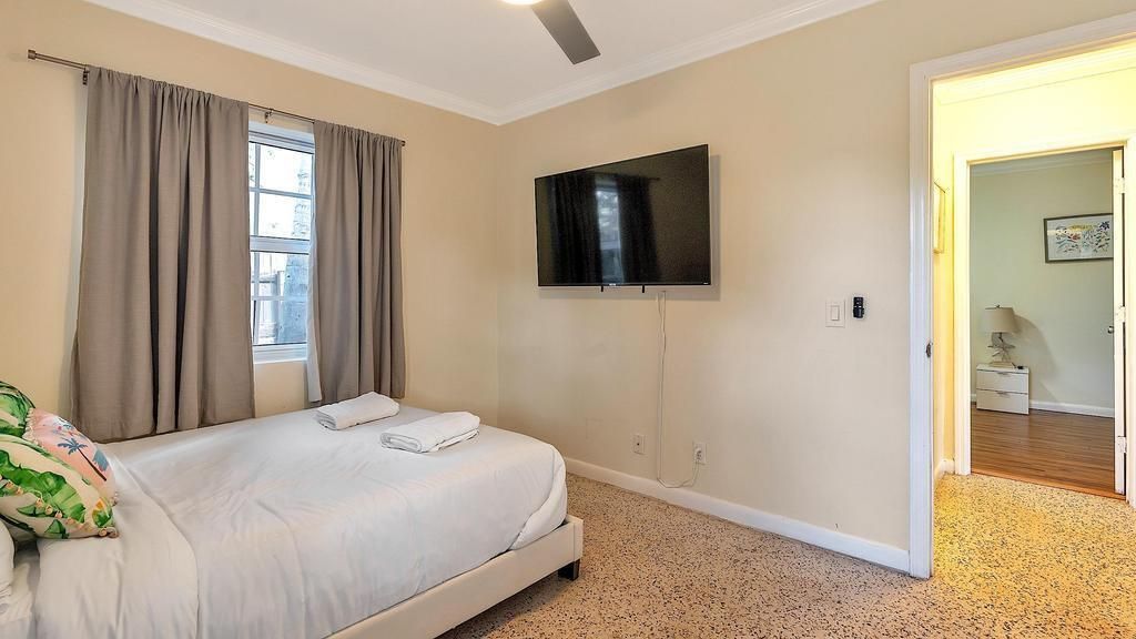 802 N J Street, Lake Worth Beach, FL 33460 Photo
