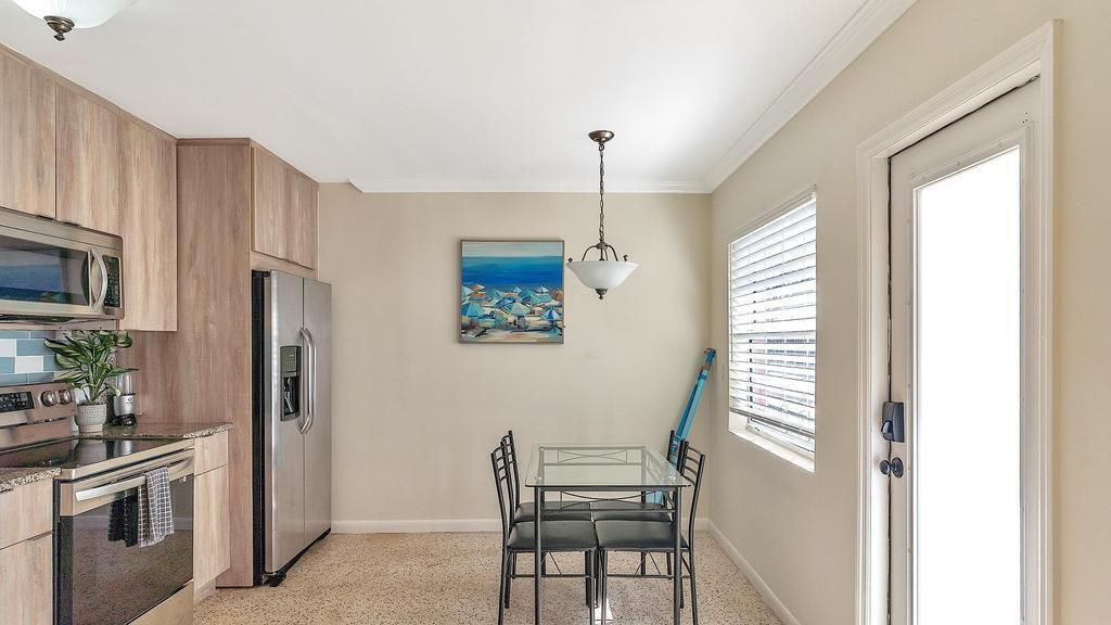 802 N J Street, Lake Worth Beach, FL 33460 Photo