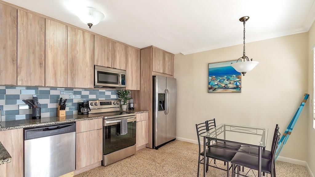 802 N J Street, Lake Worth Beach, FL 33460 Photo
