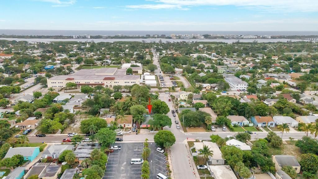 802 N J Street, Lake Worth Beach, FL 33460 Photo