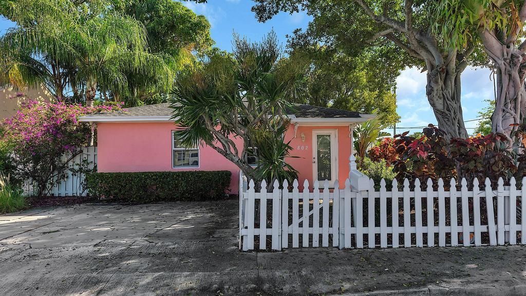 802 N J Street, Lake Worth Beach, FL 33460 Photo