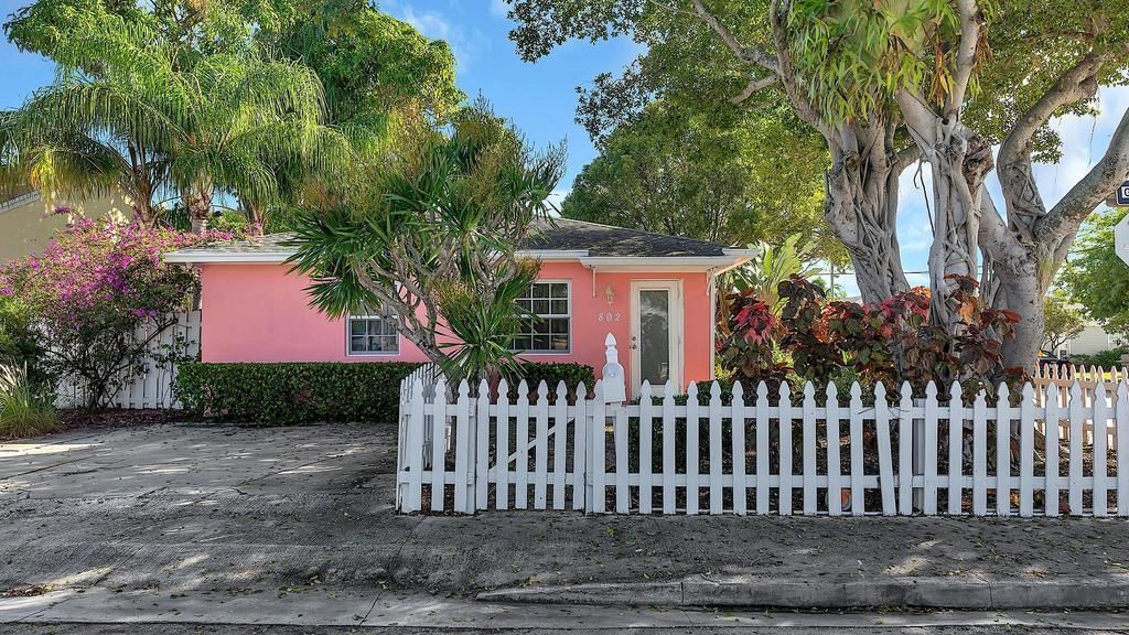 802 N J Street, Lake Worth Beach, FL 33460 Photo