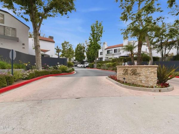 1182 Tivoli Lane , Unit 195, Simi Valley, CA 93065