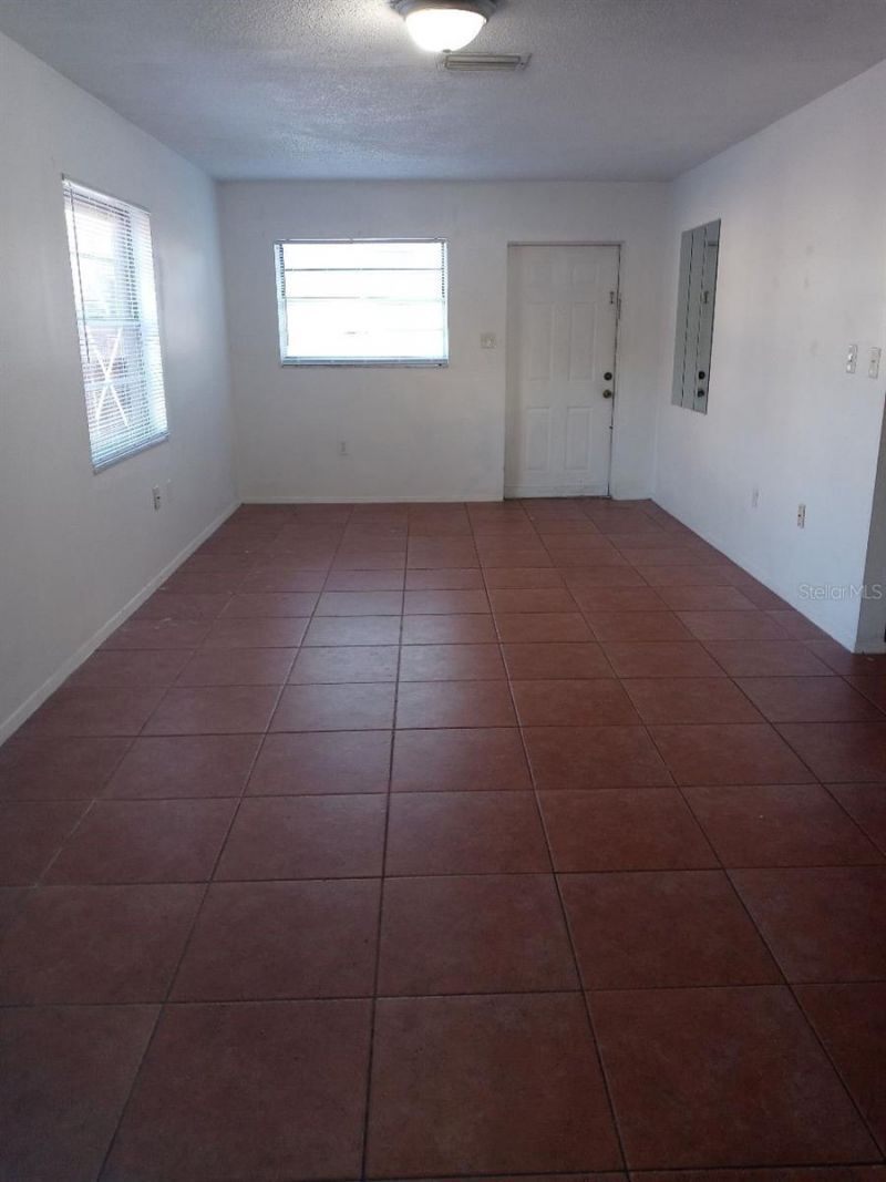 807 60th Avenue W, Bradenton, FL 34207 Photo