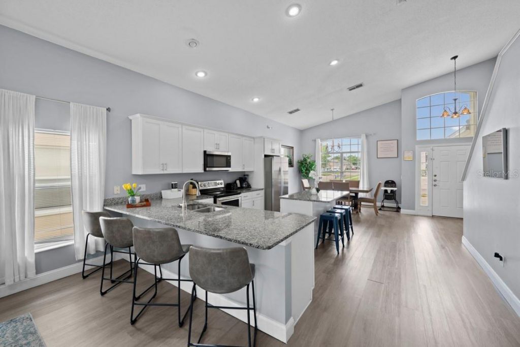 936 Bloomingdale Drive , Davenport, FL 33897 Photo