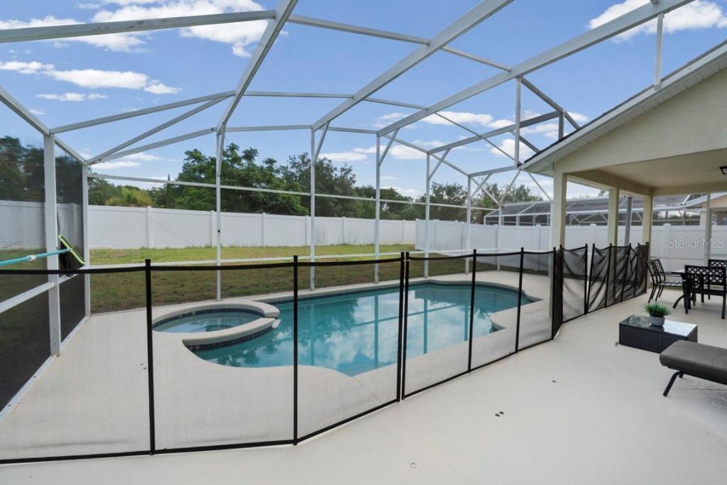 936 Bloomingdale Drive , Davenport, FL 33897 Photo