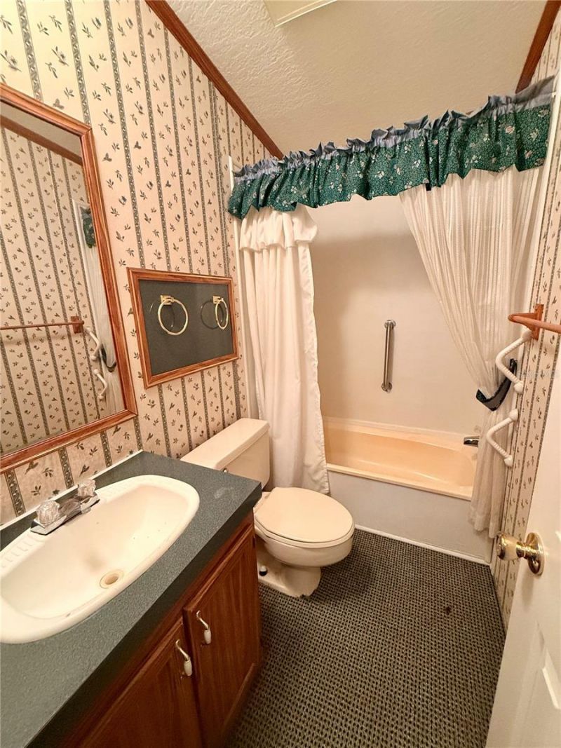 7561 SE 120th Court , Morriston, FL 32668 Photo