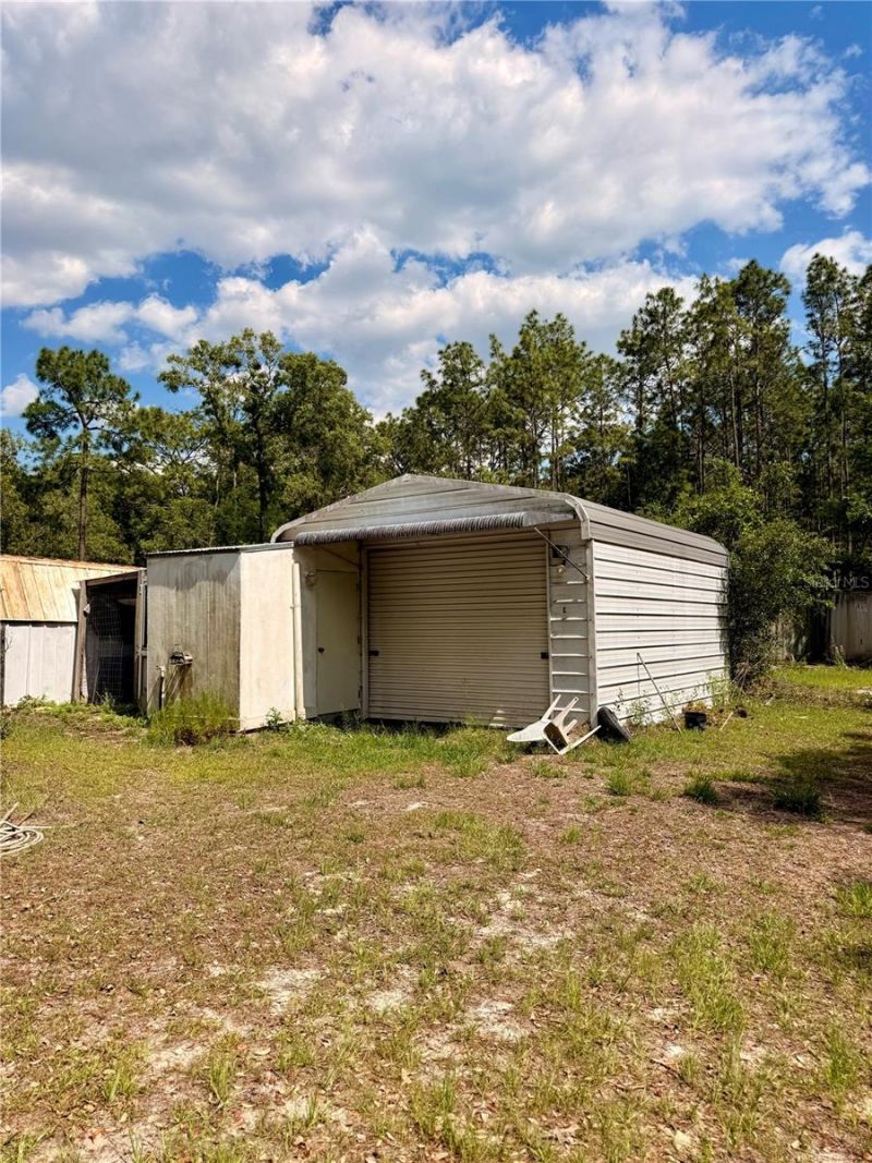 7561 SE 120th Court , Morriston, FL 32668 Photo
