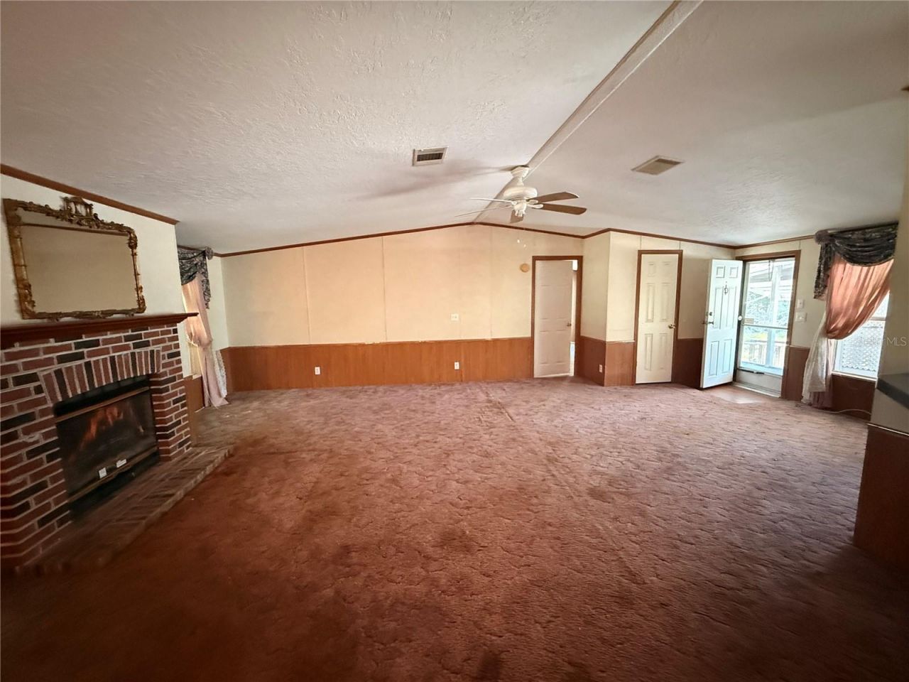 7561 SE 120th Court , Morriston, FL 32668 Photo