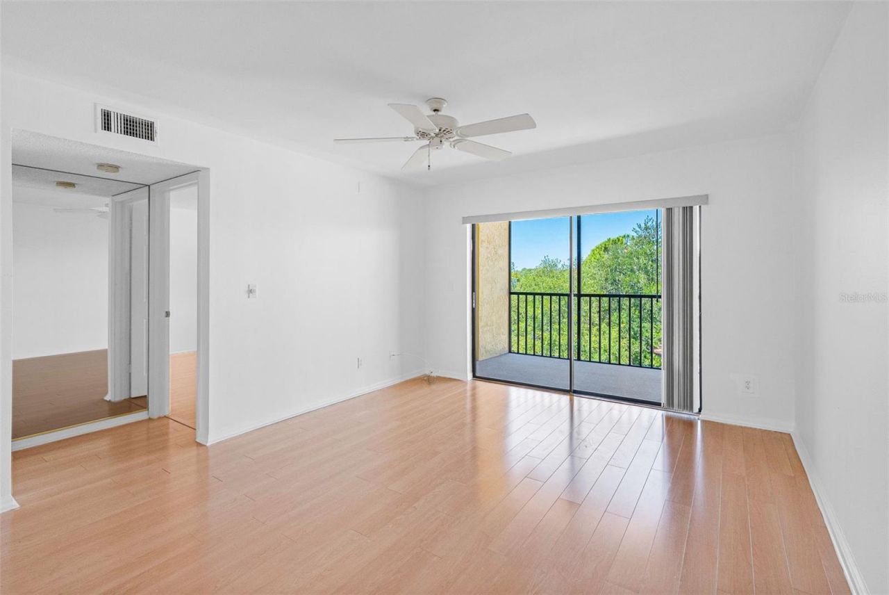 5775 Park Street N, Unit 411, Saint Petersburg, FL 33709 Photo