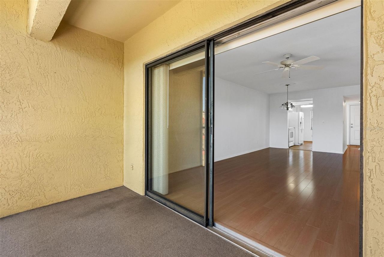 5775 Park Street N, Unit 411, Saint Petersburg, FL 33709 Photo