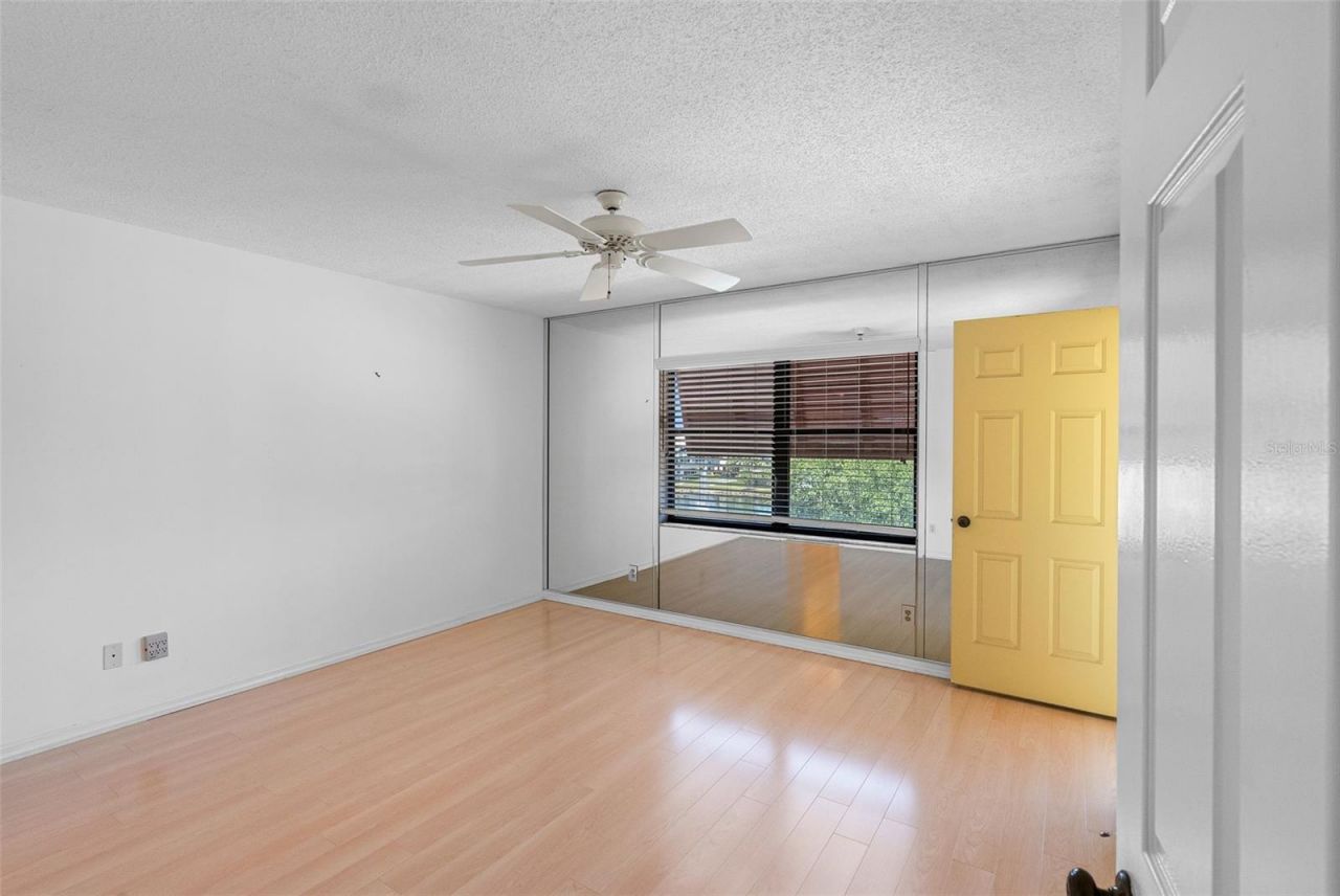 5775 Park Street N, Unit 411, Saint Petersburg, FL 33709 Photo