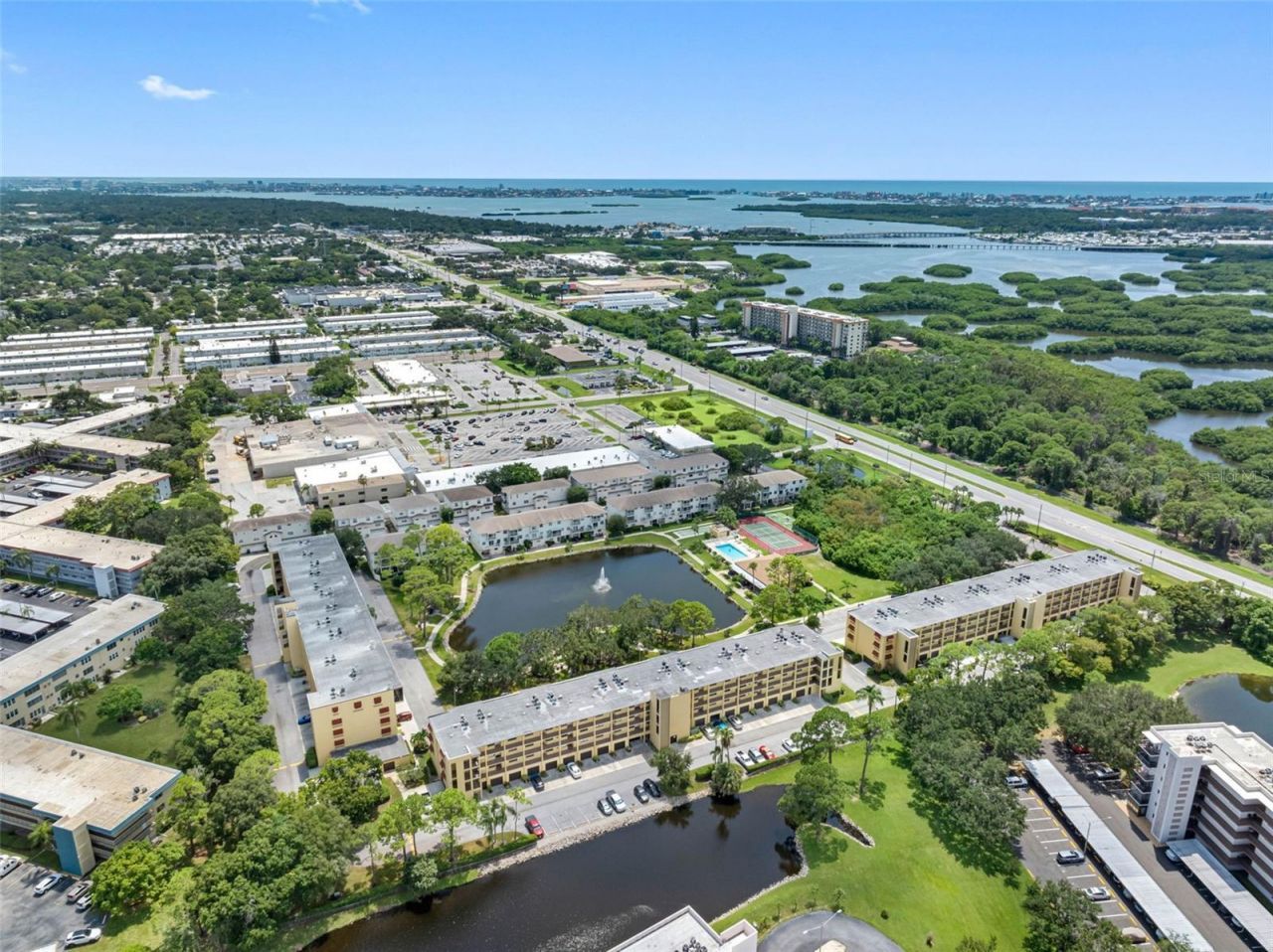 5775 Park Street N, Unit 411, Saint Petersburg, FL 33709 Photo