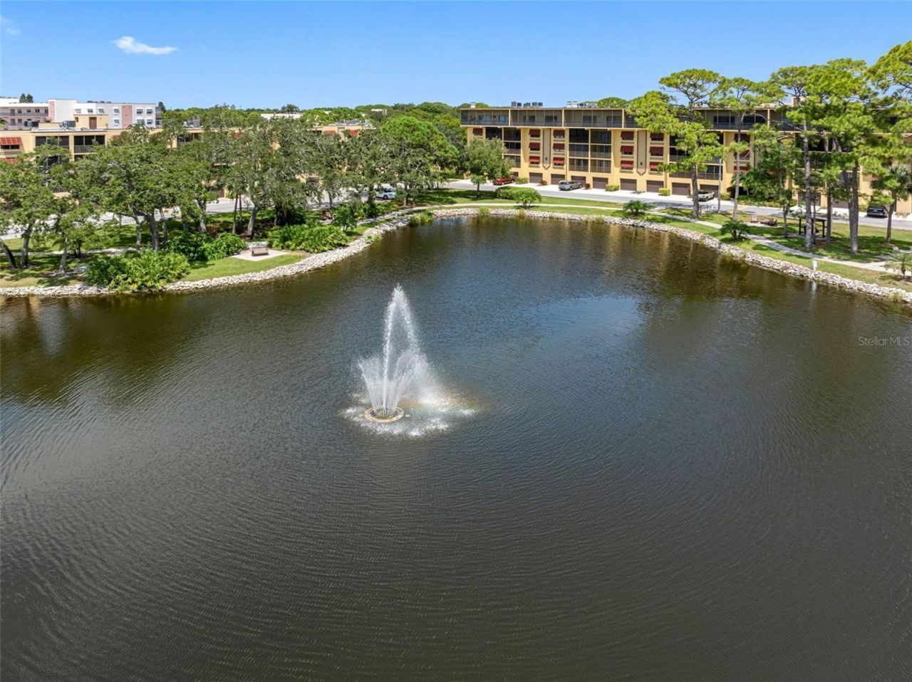 5775 Park Street N, Unit 411, Saint Petersburg, FL 33709 Photo