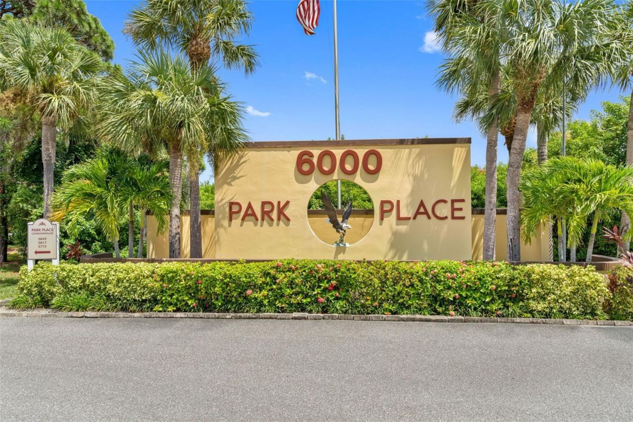 5775 Park Street N, Unit 411, Saint Petersburg, FL 33709 Photo