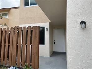 8244 NW 9th Street, Unit 5, Plantation, FL 33324 Photo