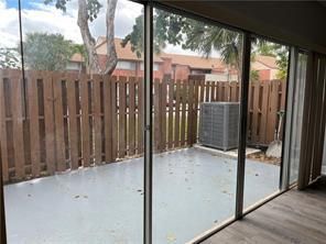 8244 NW 9th Street, Unit 5, Plantation, FL 33324 Photo