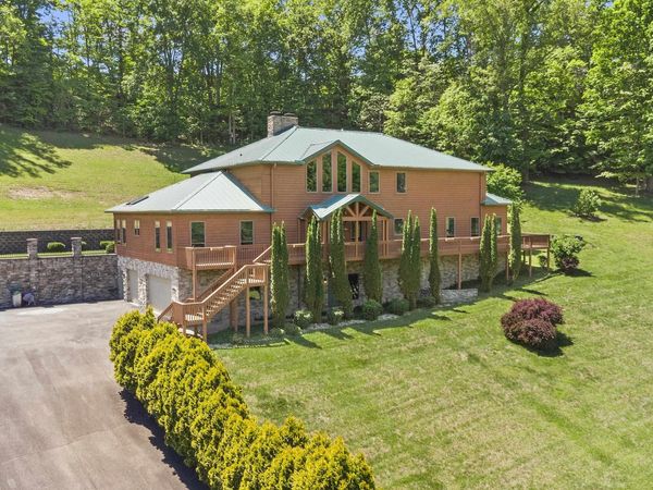 2860 Oakwood Court , Flatwoods, KY 41139