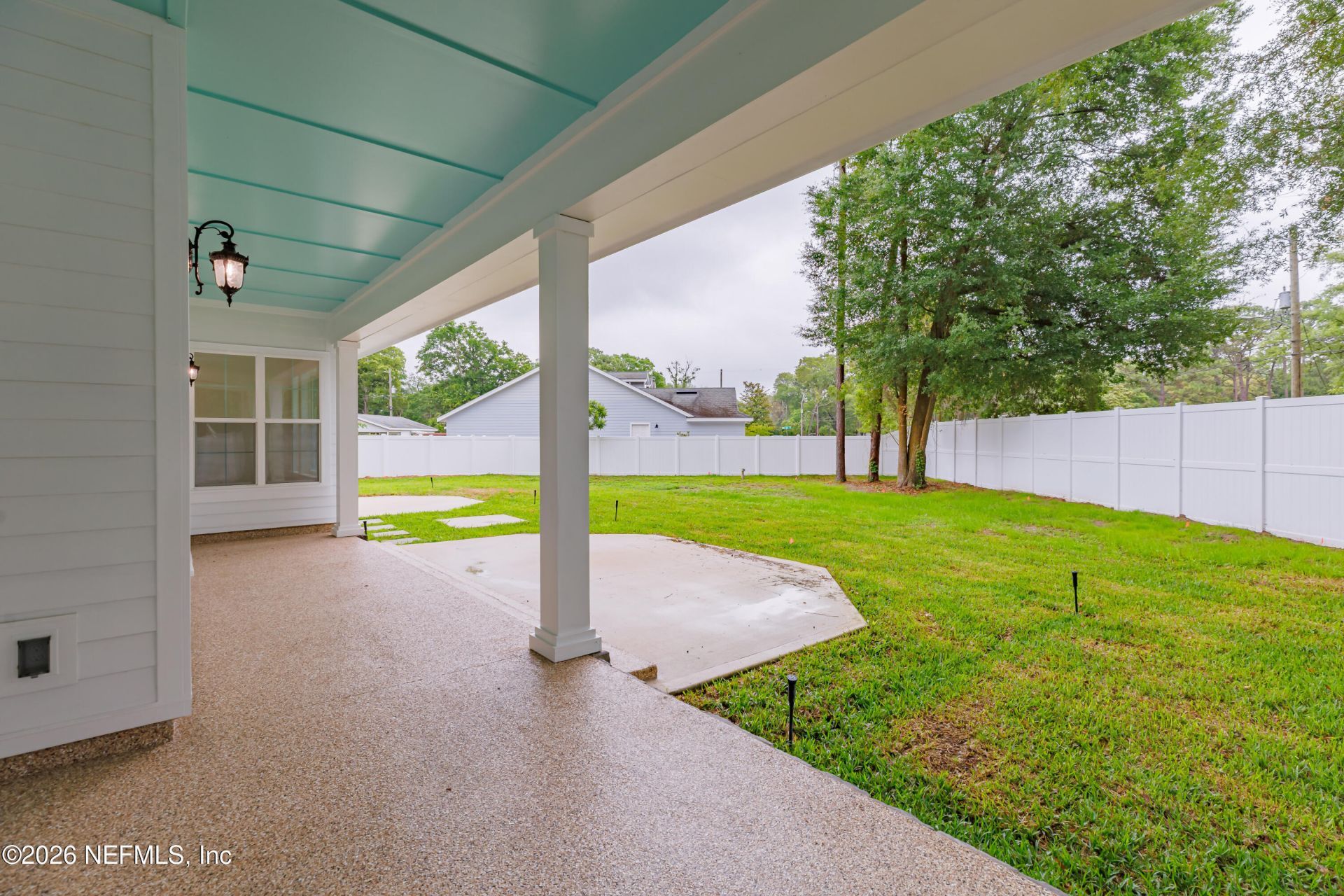 2418 Leafdale Circle S, Jacksonville, FL 32218 Photo