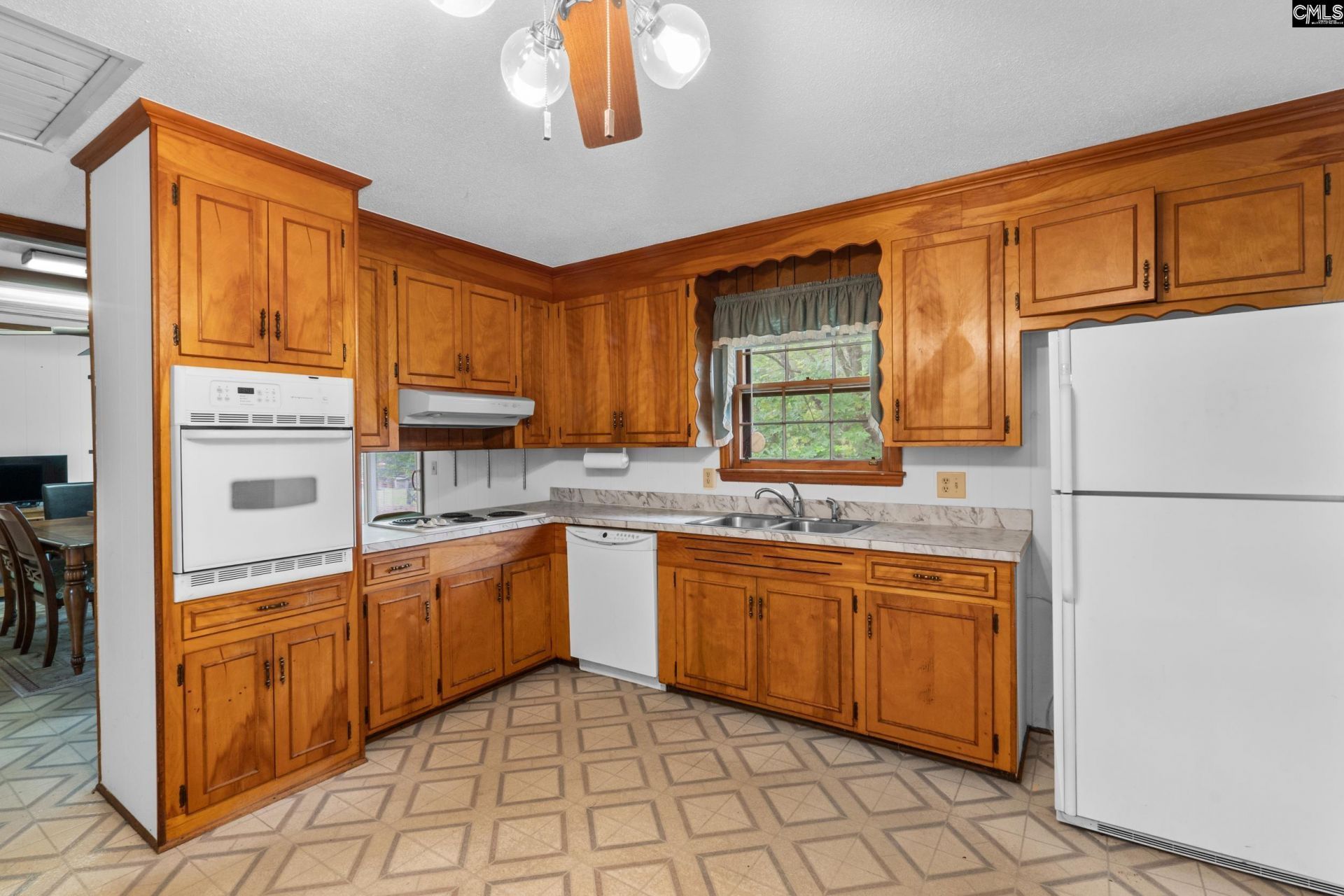 435 Dogwood Road  Photo 9