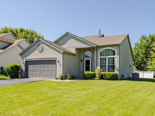 24104 Primrose Circle , Plainfield, IL 60585