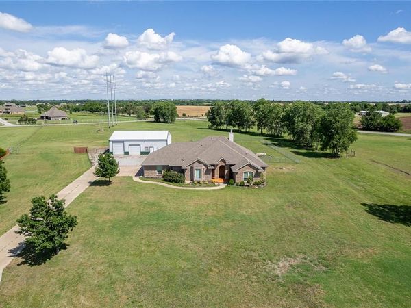 2858 Fields Road, El Reno, OK 73036
