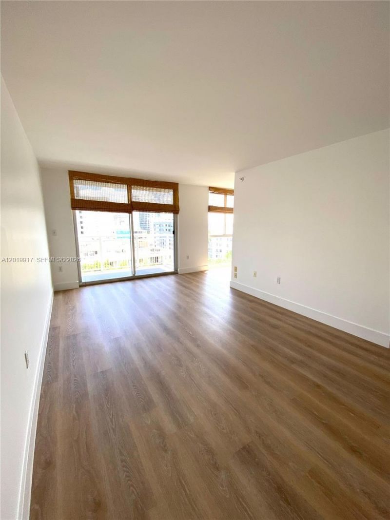 1688 West Ave, Unit 804, Miami Beach, FL 33139 Photo