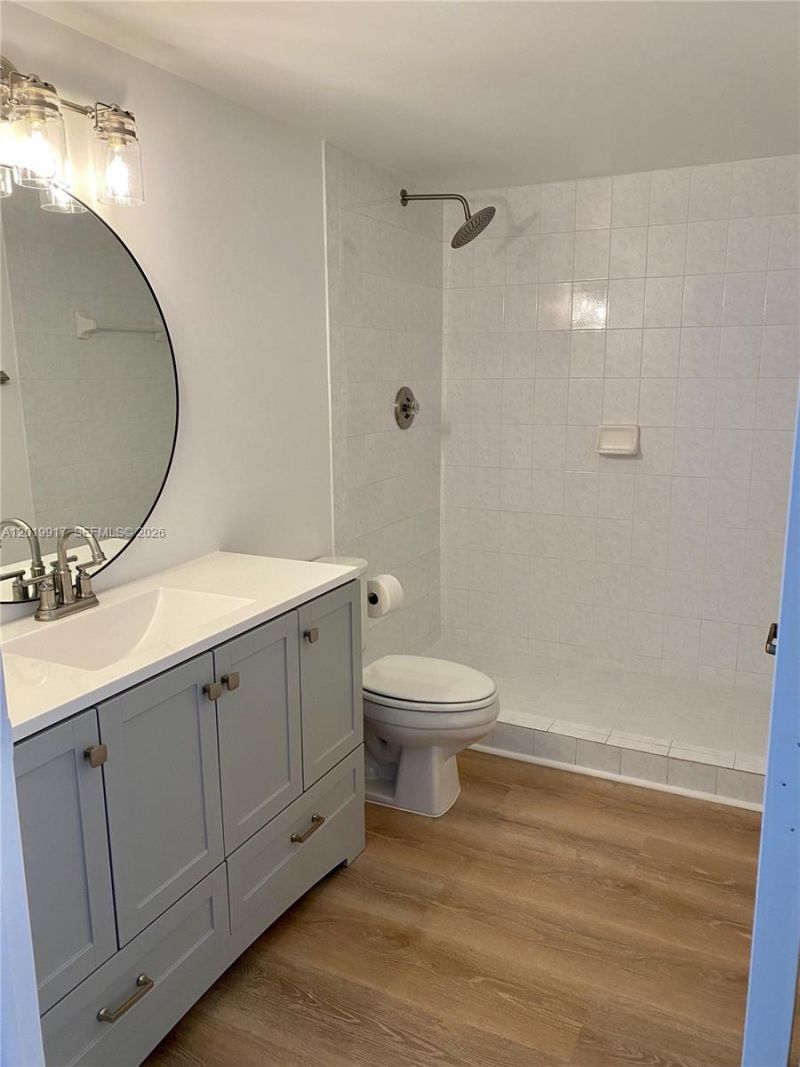 1688 West Ave, Unit 804, Miami Beach, FL 33139 Photo