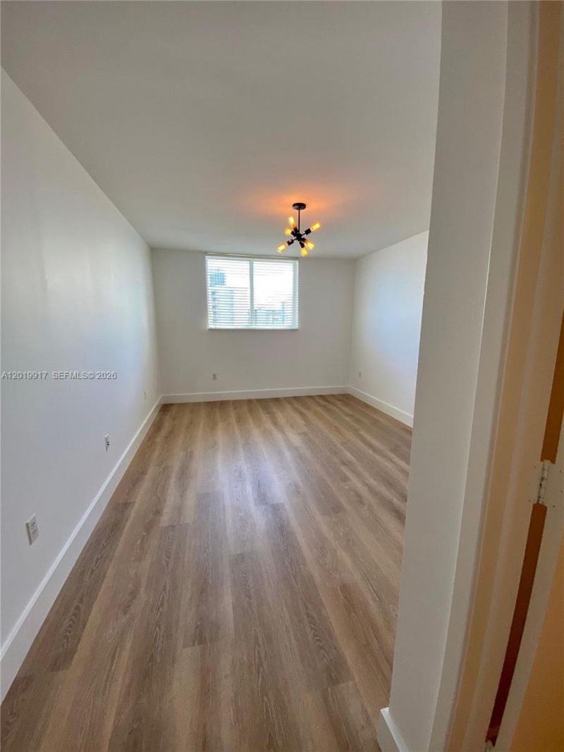 1688 West Ave, Unit 804, Miami Beach, FL 33139 Photo