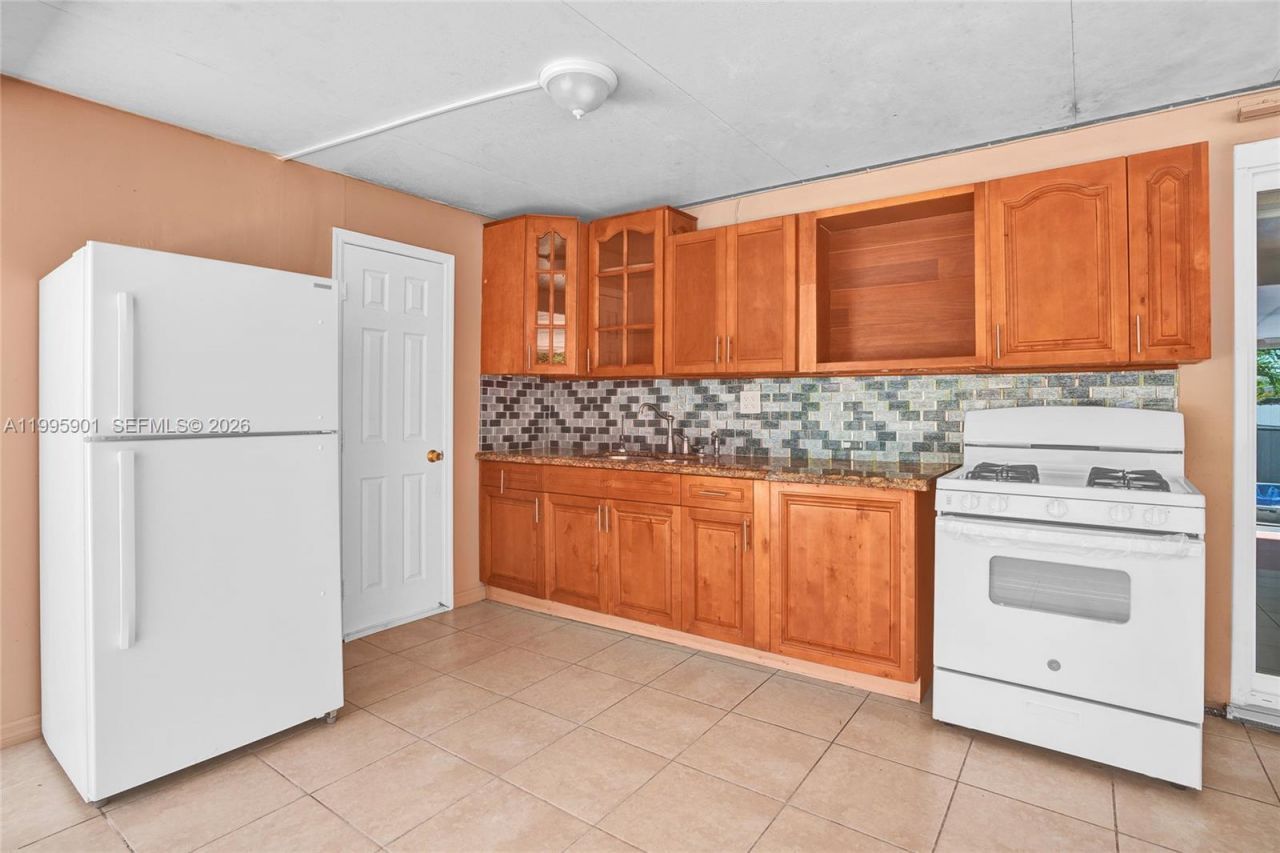 19411 Gulfstream Rd , Cutler Bay, FL 33157 Photo
