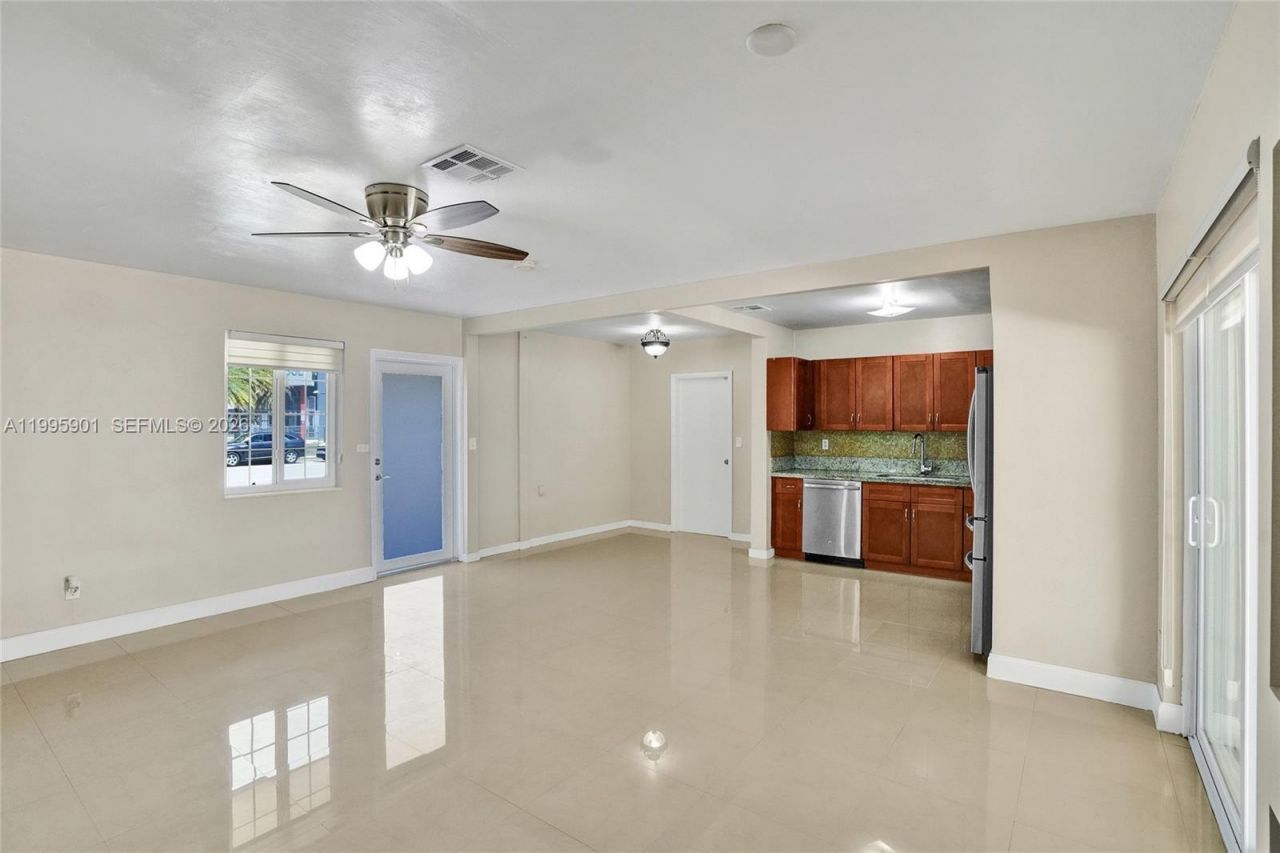 19411 Gulfstream Rd , Cutler Bay, FL 33157 Photo