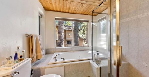 1911 Bella Coola Drive, South Lake Tahoe, CA 96150 Photo
