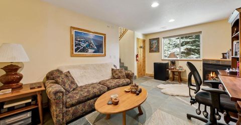 1911 Bella Coola Drive, South Lake Tahoe, CA 96150 Photo