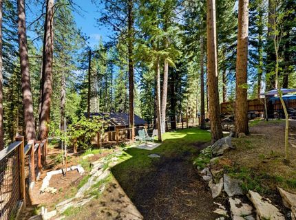 1911 Bella Coola Drive, South Lake Tahoe, CA 96150 Photo