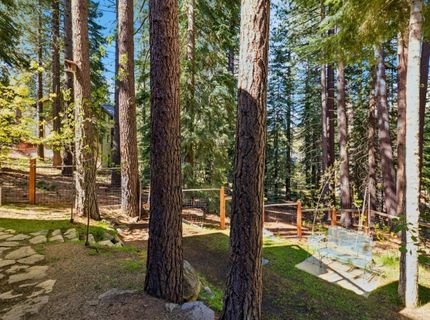 1911 Bella Coola Drive, South Lake Tahoe, CA 96150 Photo