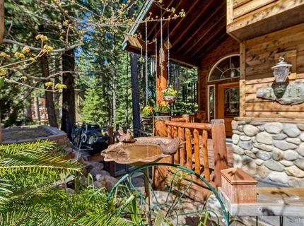 1911 Bella Coola Drive, South Lake Tahoe, CA 96150 Photo