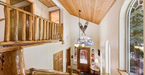 1911 Bella Coola Drive, South Lake Tahoe, CA 96150 Photo