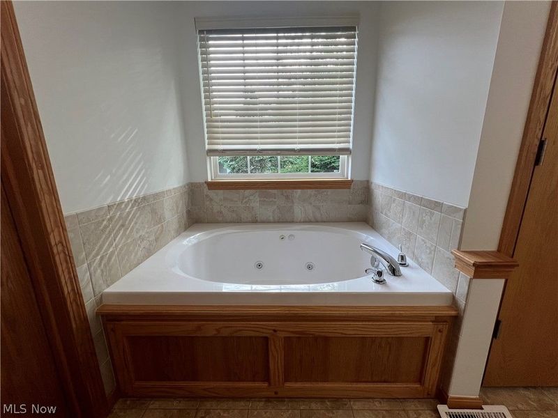 4094 Turnberry Drive, Medina, OH 44256 Photo 12