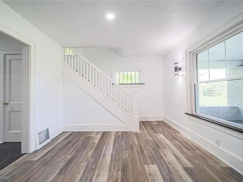 13240 Sandusky Drive, Beach City, OH 44608 Photo 6