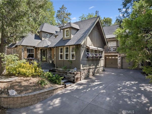 234 Crest , Lake Arrowhead, CA 92352
