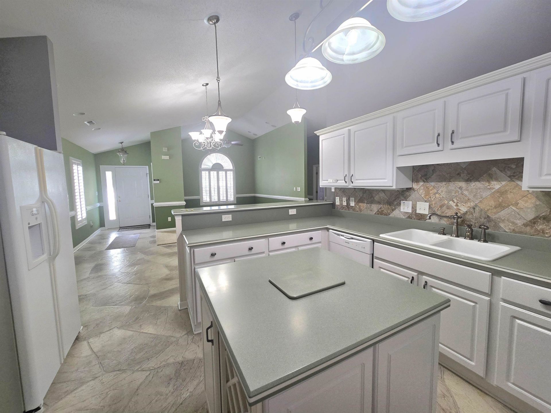 4223 Rivergate Ln. Photo 13