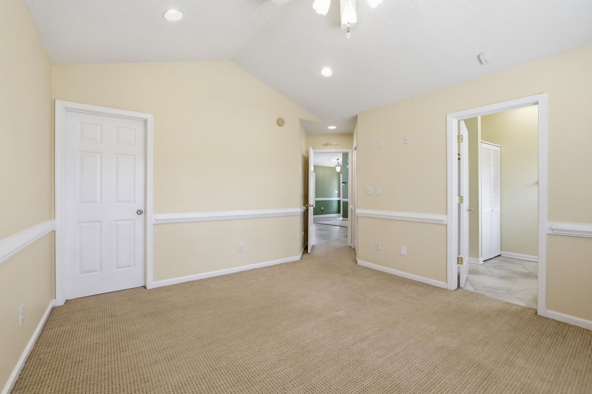 4223 Rivergate Ln. Photo 20