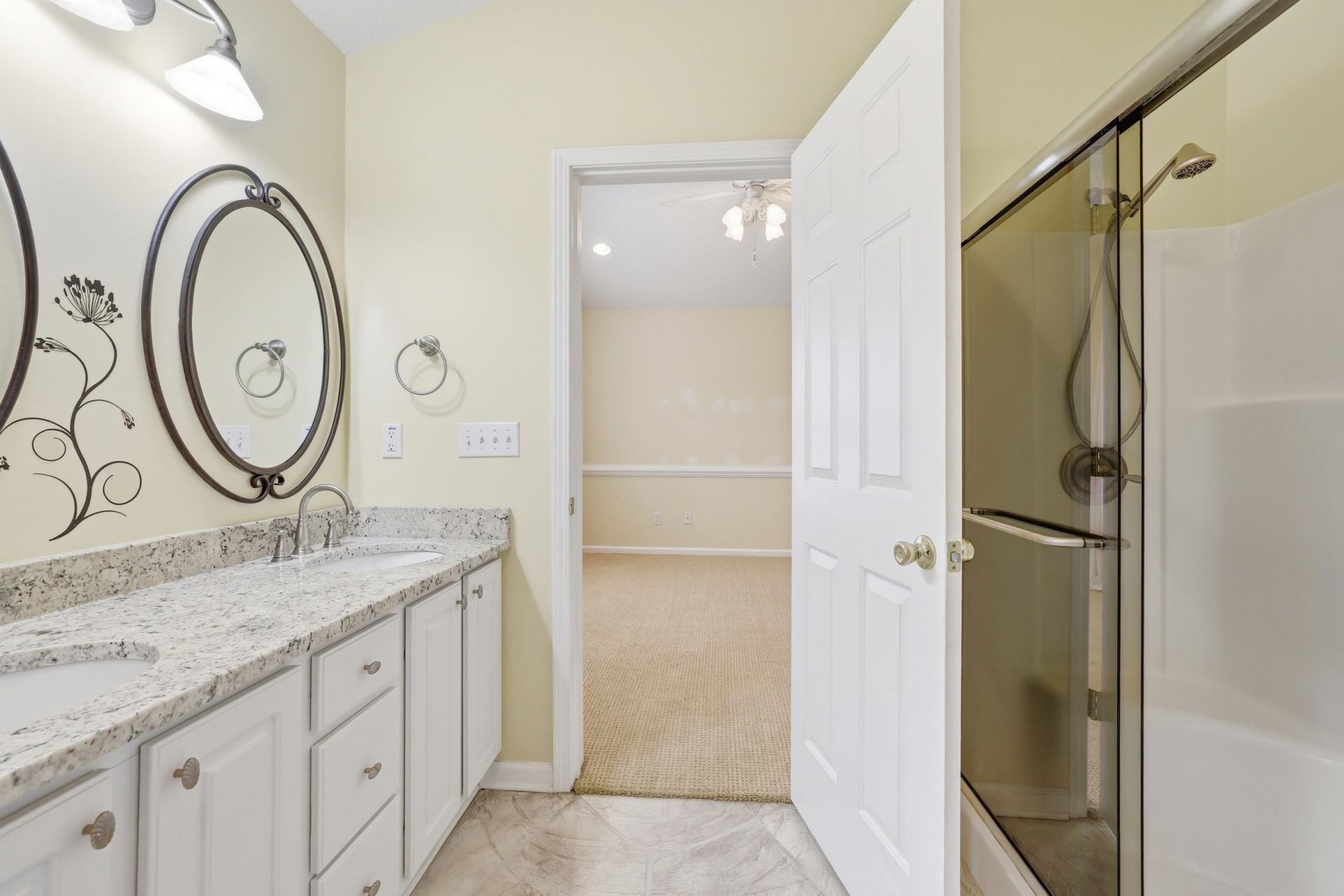 4223 Rivergate Ln. Photo 22