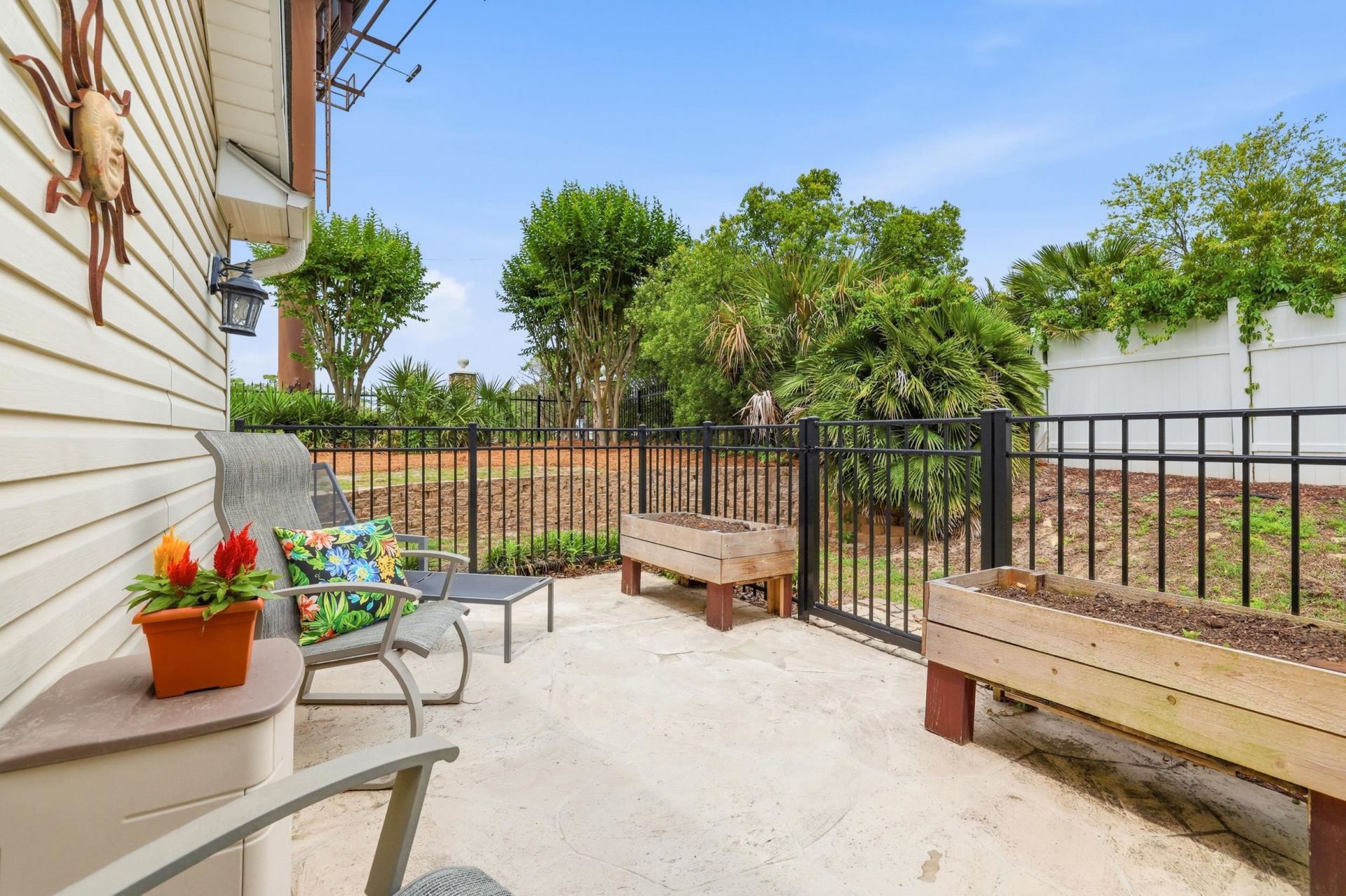 4223 Rivergate Ln. Photo 30