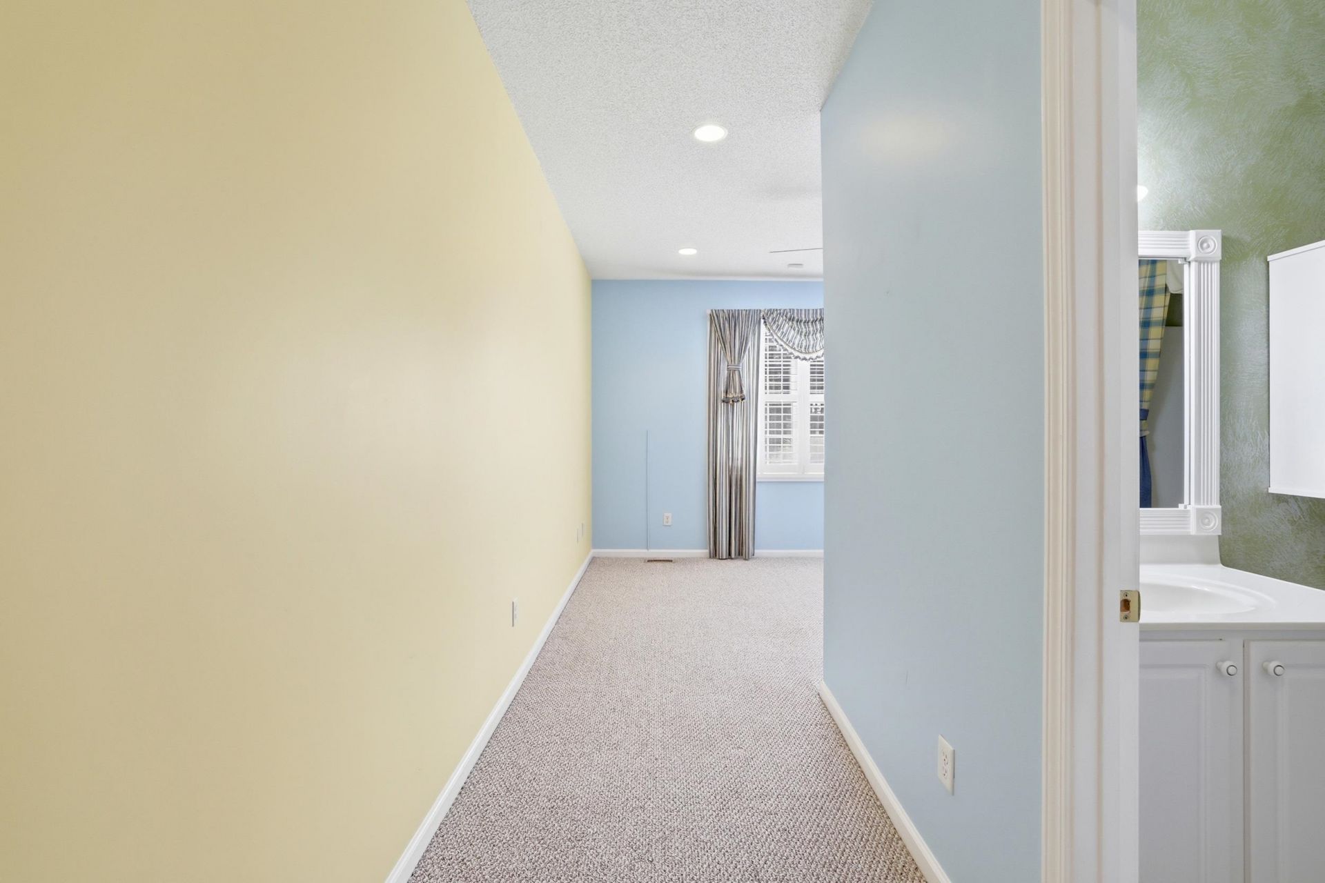 4223 Rivergate Ln. Photo 35