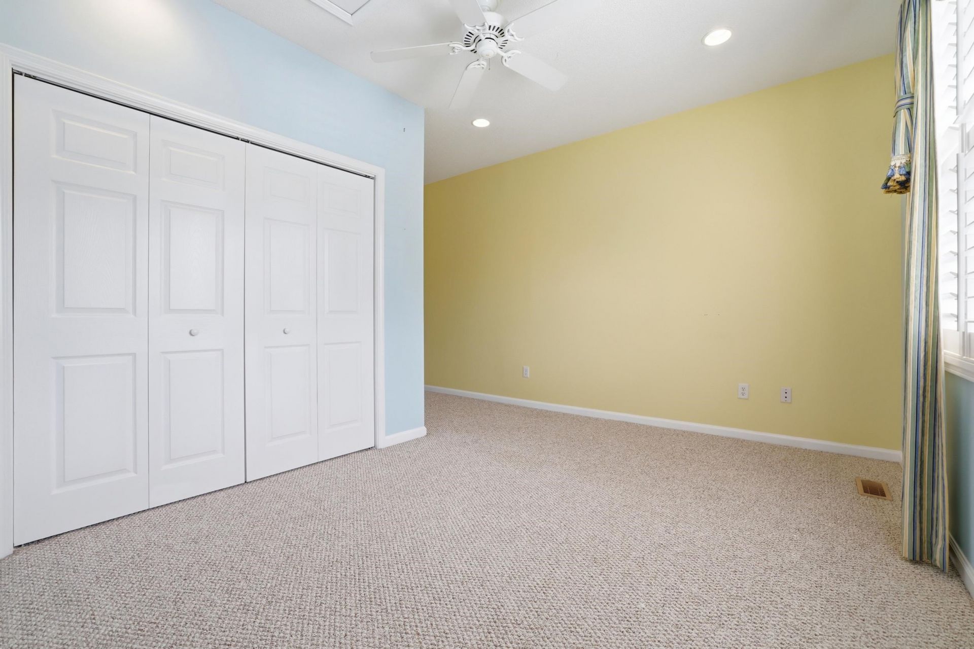 4223 Rivergate Ln. Photo 37