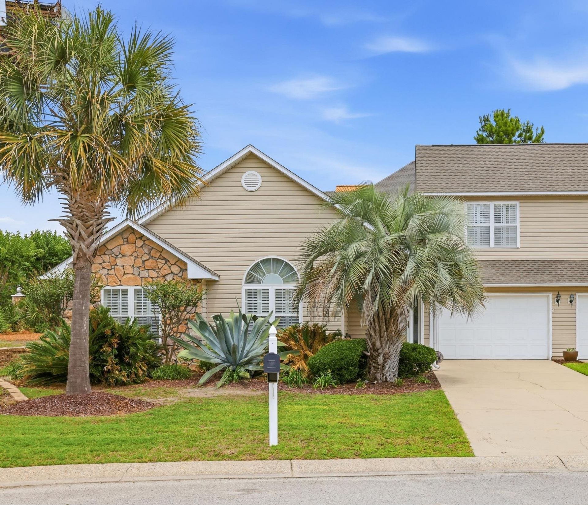 4223 Rivergate Ln. Photo 43